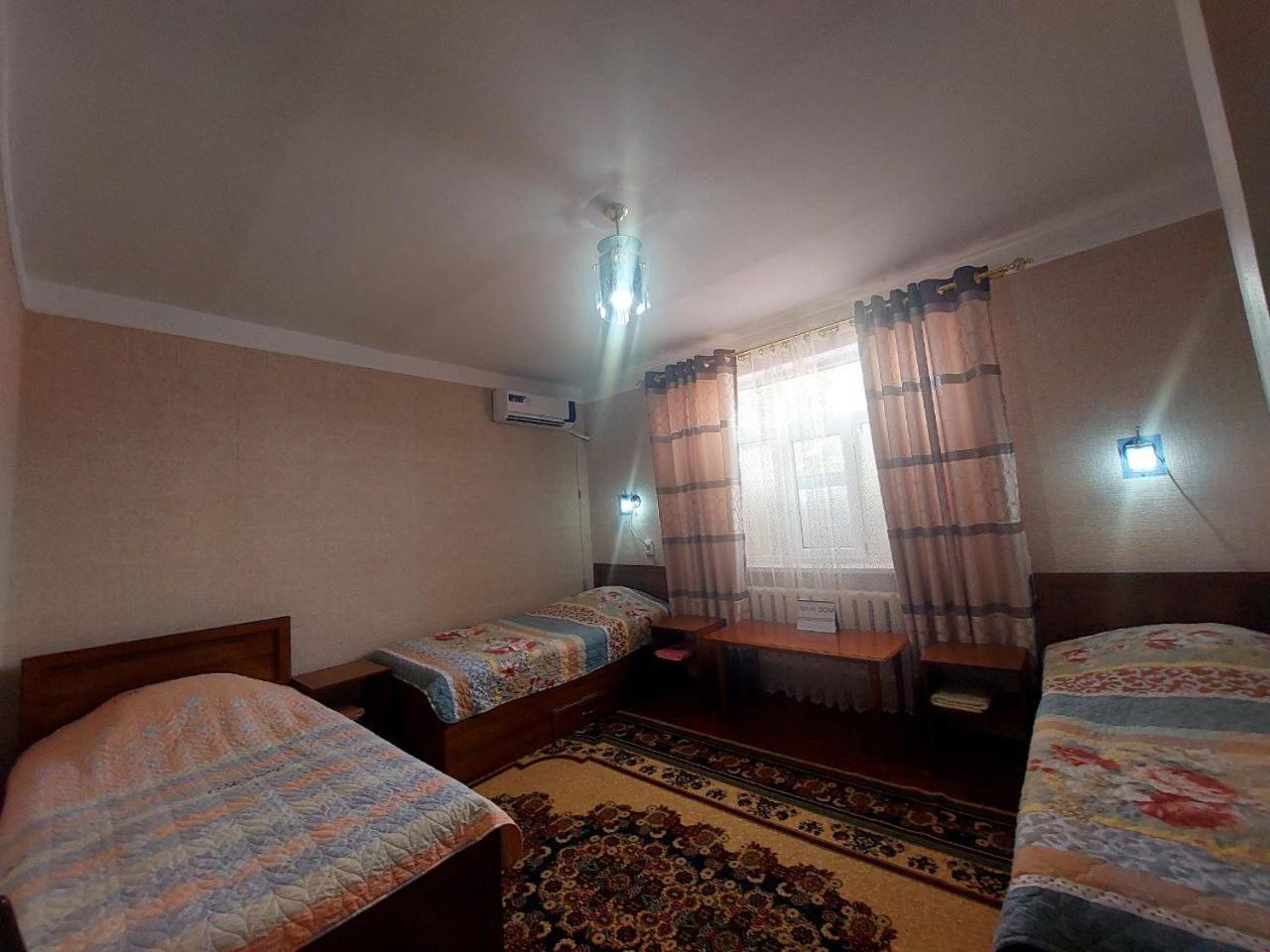 Nukus Guest House ภายนอก รูปภาพ