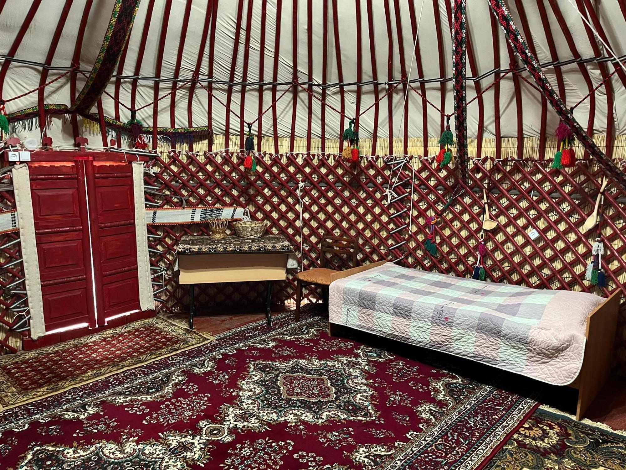Nukus Guest House ภายนอก รูปภาพ