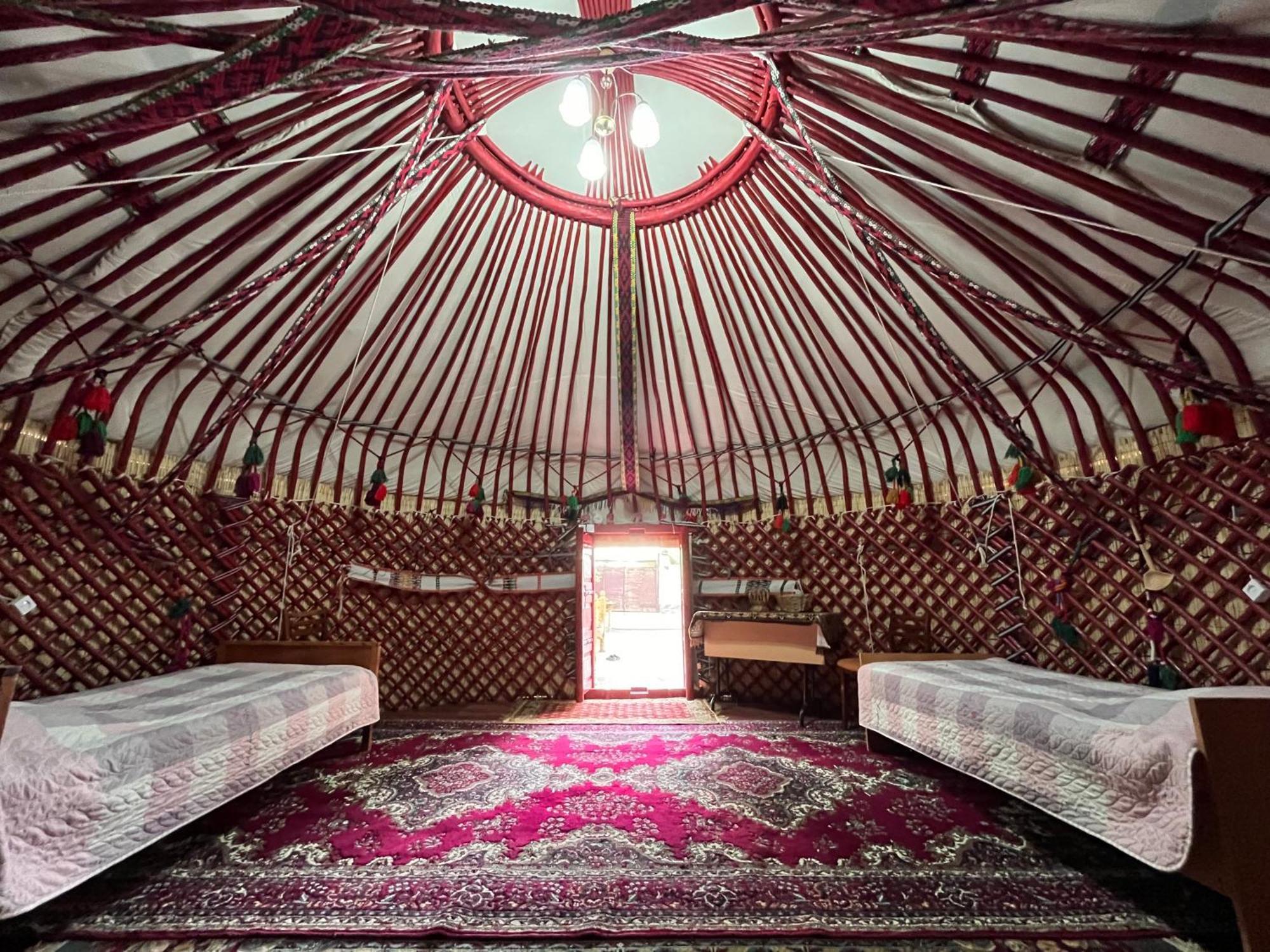 Nukus Guest House ภายนอก รูปภาพ
